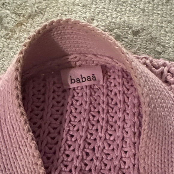 Babaa No 18 Cotton Cardigan in fallen bougainvillea - Picture 2 of 5